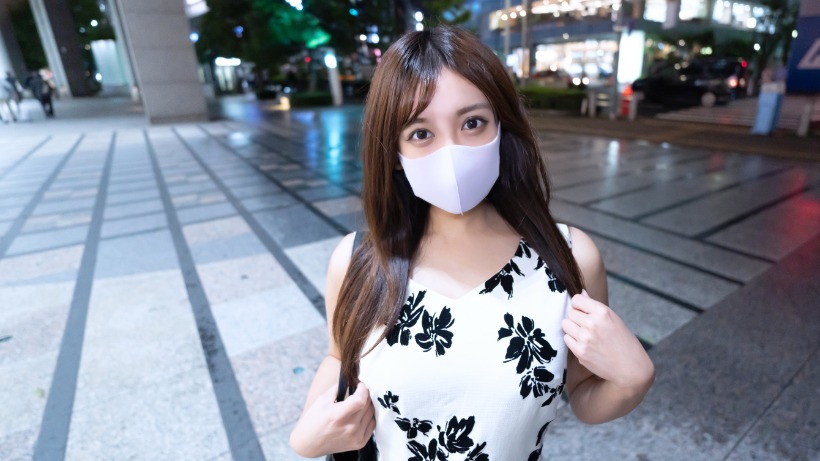 FC精品精选PPV_初撮影個数限定無修正シネマ画風私密行為で自身を慰める日々を過