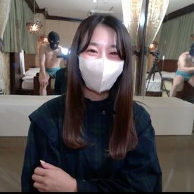 FC精品无码PPV_仲良しになる前の初作品内から溢れ出る我慢できない雌匂に大興奮