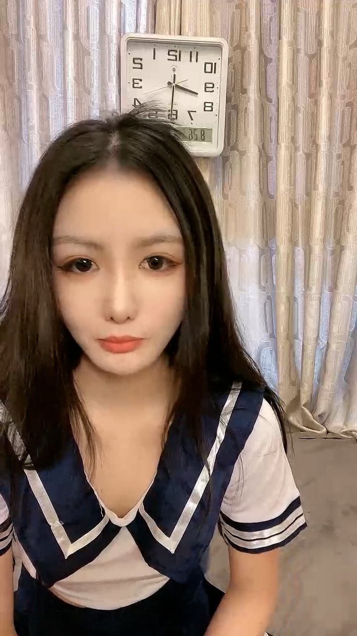 好久没播极品骚妹！3小时激情互动！多毛骚逼骑乘位打桩，爽的声音多颤抖，开档黑丝后入