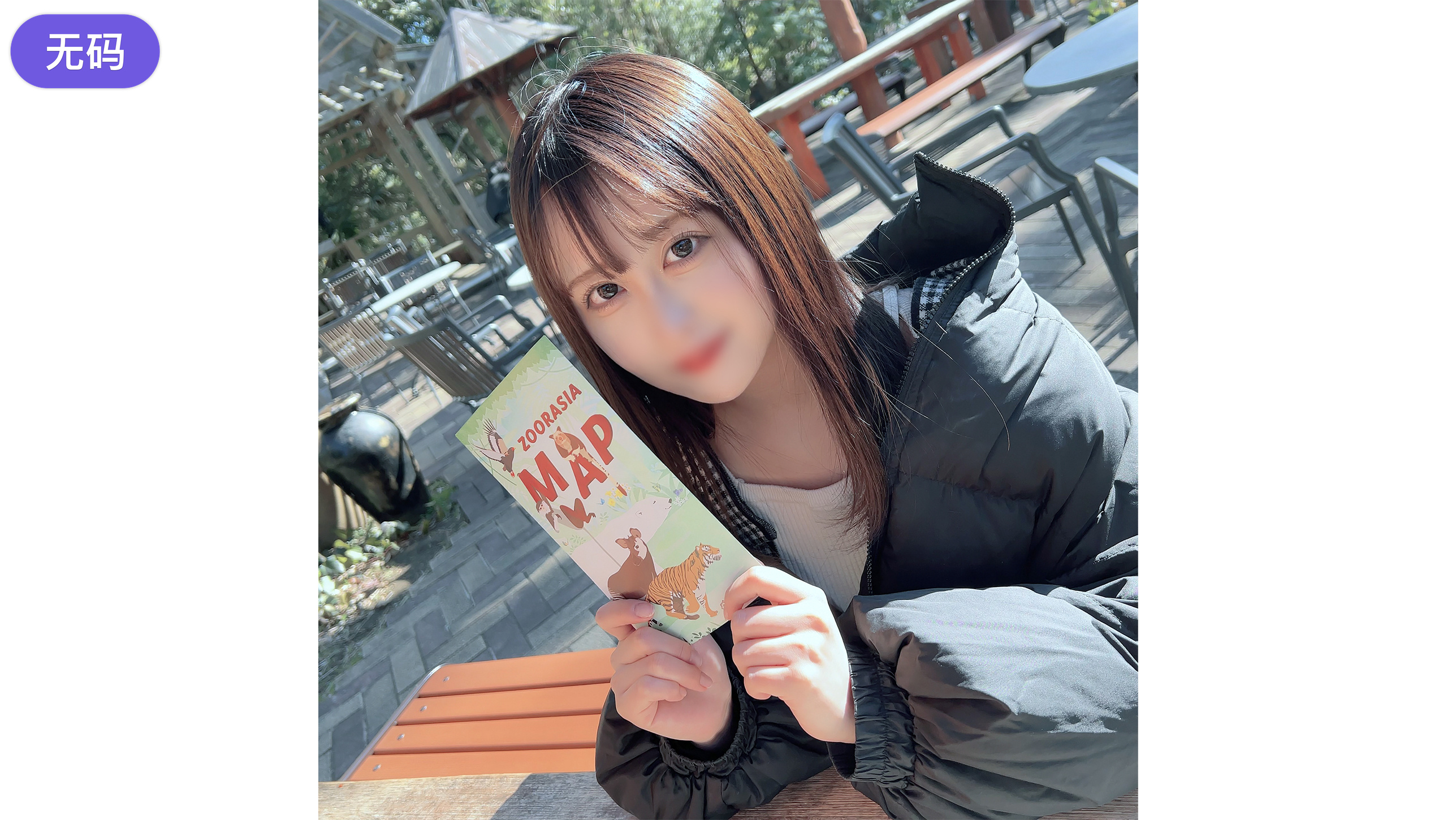 FC2-4418885 初撮影·顔出し！ ！本日まで限定！キスだけでびしょびしょになっちゃうウサギさんの様なめち