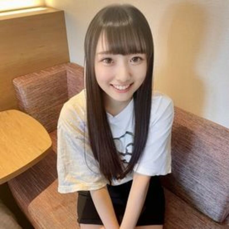 FC精品精选PPV_センチ美白小柄なキレかわ未来ちゃんの奥の奥まで大量亲密し