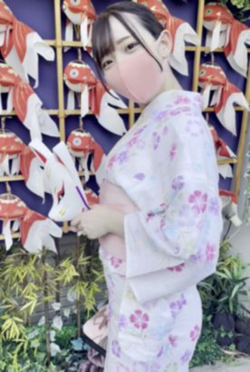 FC精品精选PPV_高ひめちゃん_最後の夏の思い出_浴衣デート旅館で亲密しセックス