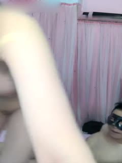 高颜值大白美乳白虎妹子双人亲密 性感黑丝特写舔逼椅子上位骑乘呻吟娇喘