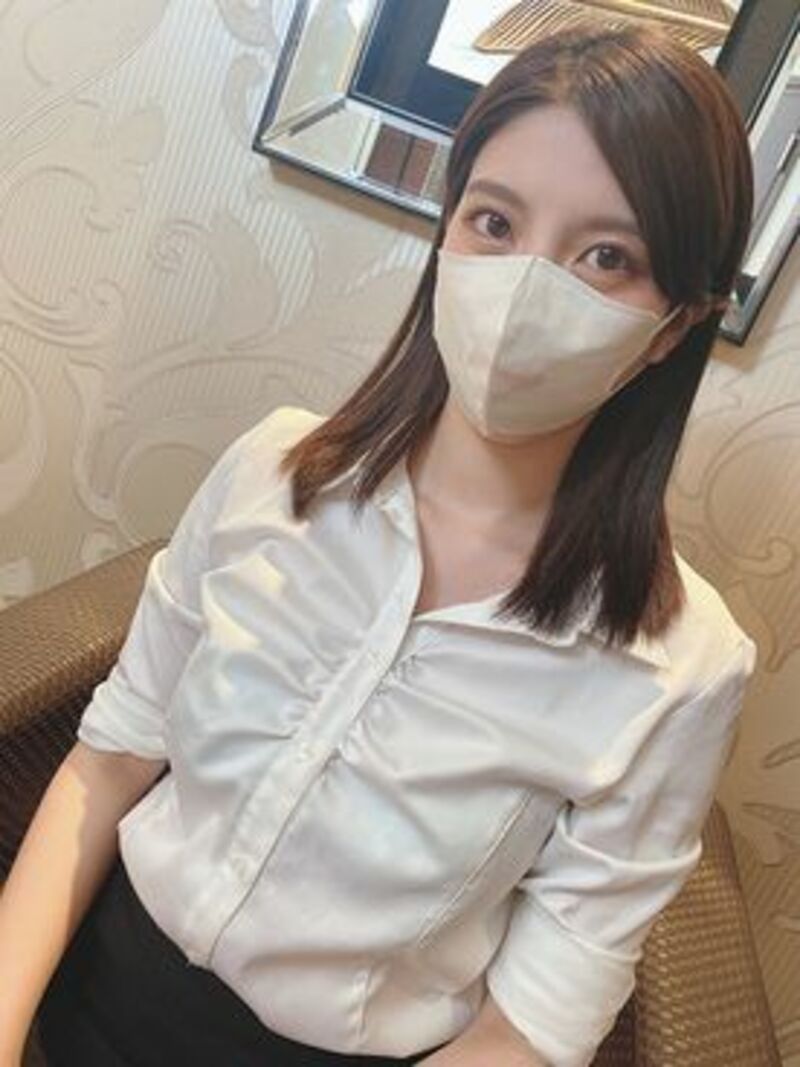 FC精品精选PPV_お仕置きぱっちりお目目のスレンダーなキャリアウーマン
