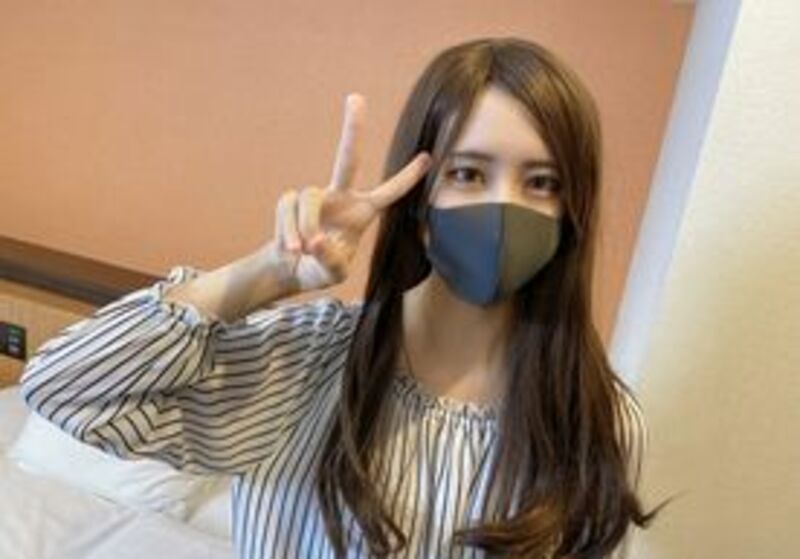 FC精品精选PPV_無制裁冷たい目線で男を見下すスレンダー色白美女