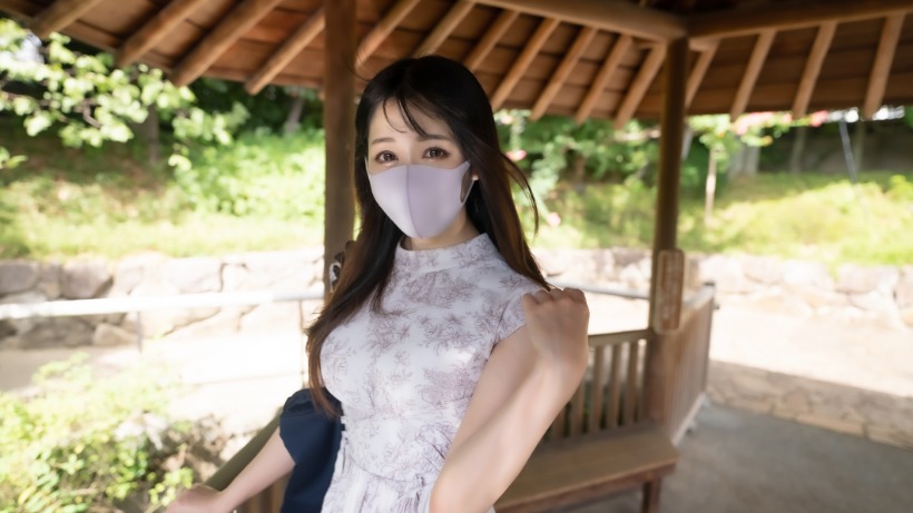 FC精品精选PPV_初撮影個数限定無修正シネマ画風夏の海で出会った渚で