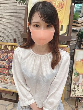 FC精品精选PPV_顔晒しアニメ声で男を惑わすスレンダー美女の美肌を楽しみ亲密で汚す