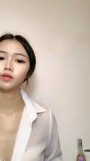 】美女主播被干了黑丝长腿疯狂亲密过瘾！