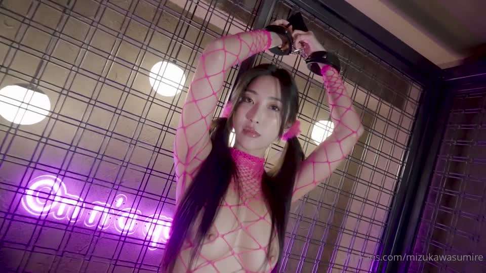 粉色情调美女猛男#禁锢#女奴#白虎#情趣内衣#亲密#骚逼#挑逗#美臀#反差#舔逼#亲密#SM