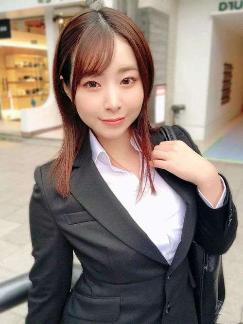 沙月惠奈